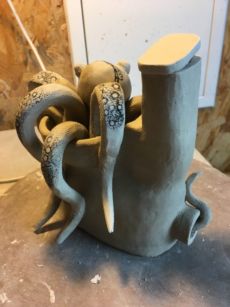 octopus modelage en grès